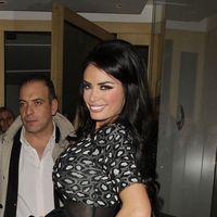 Chloe Sims leaving Nobu Berkeley | Picture 130906